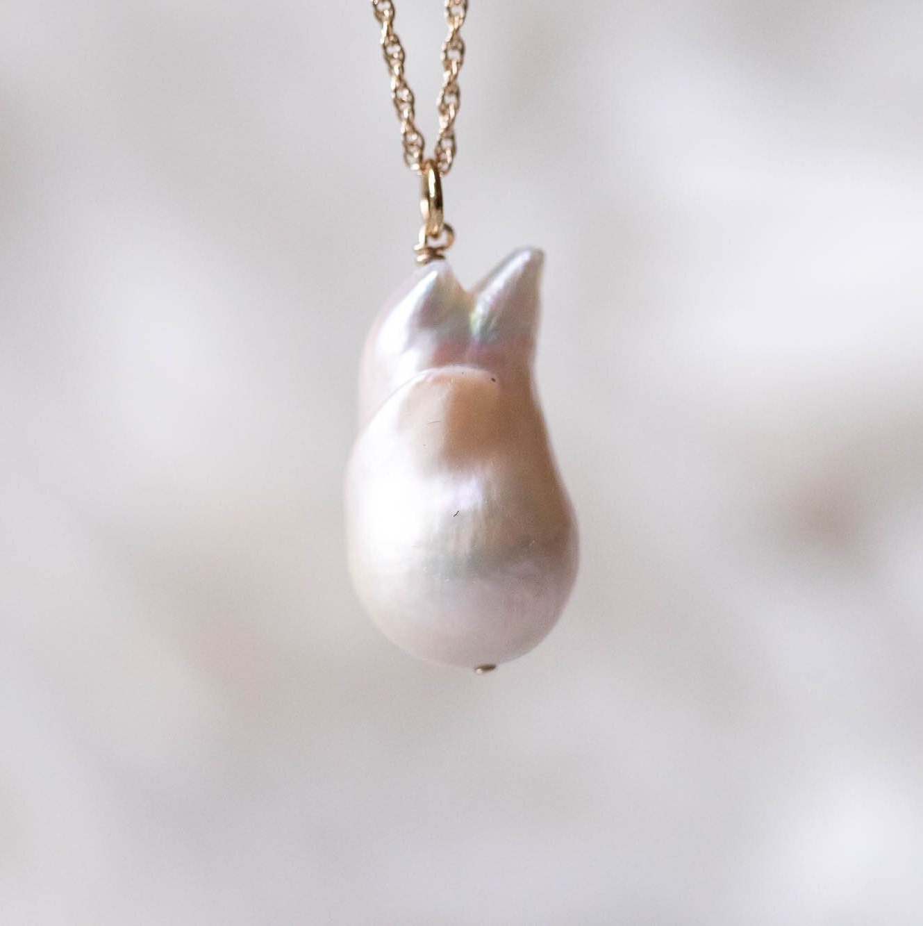 Baroque Pearl necklace