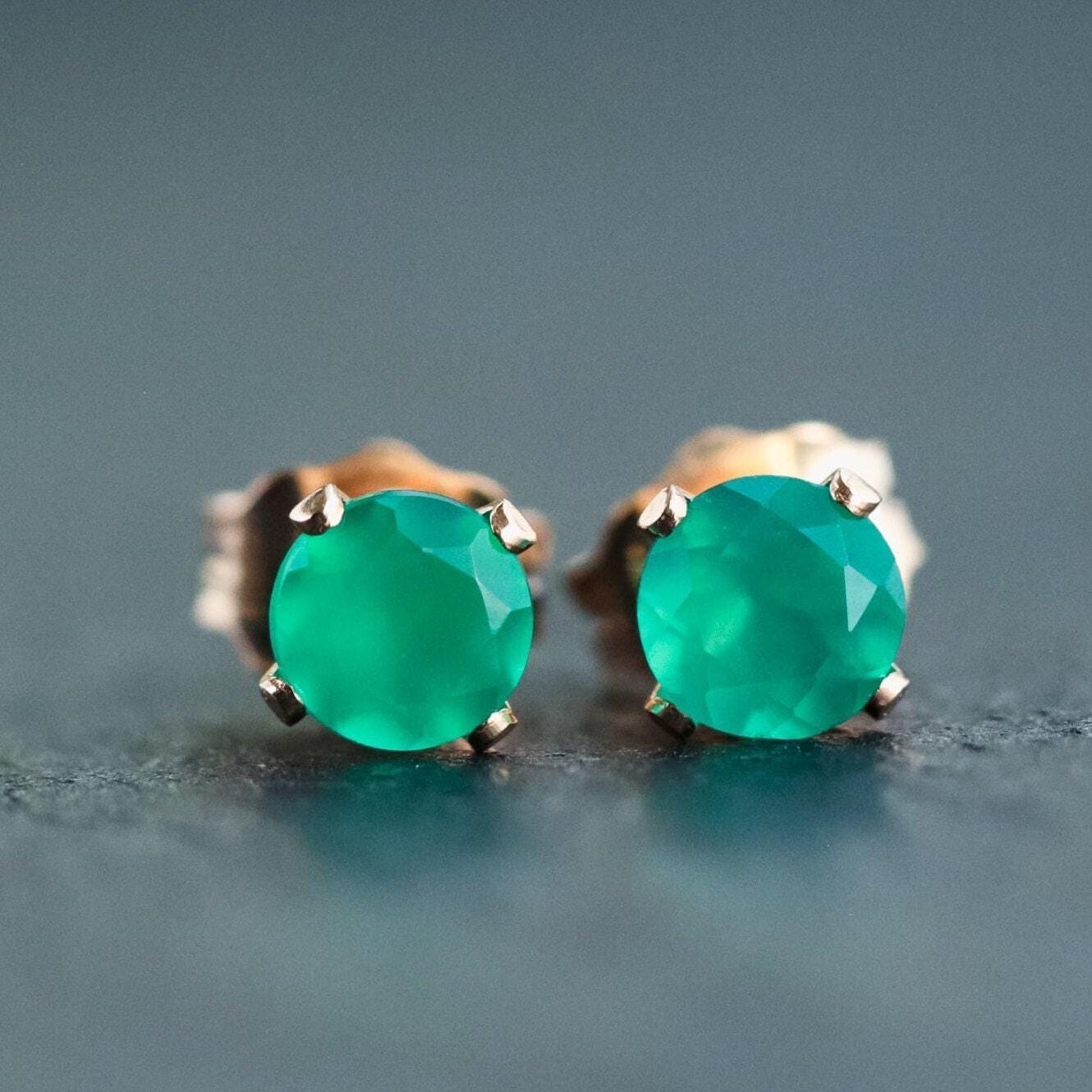 Green onyx stud earrings