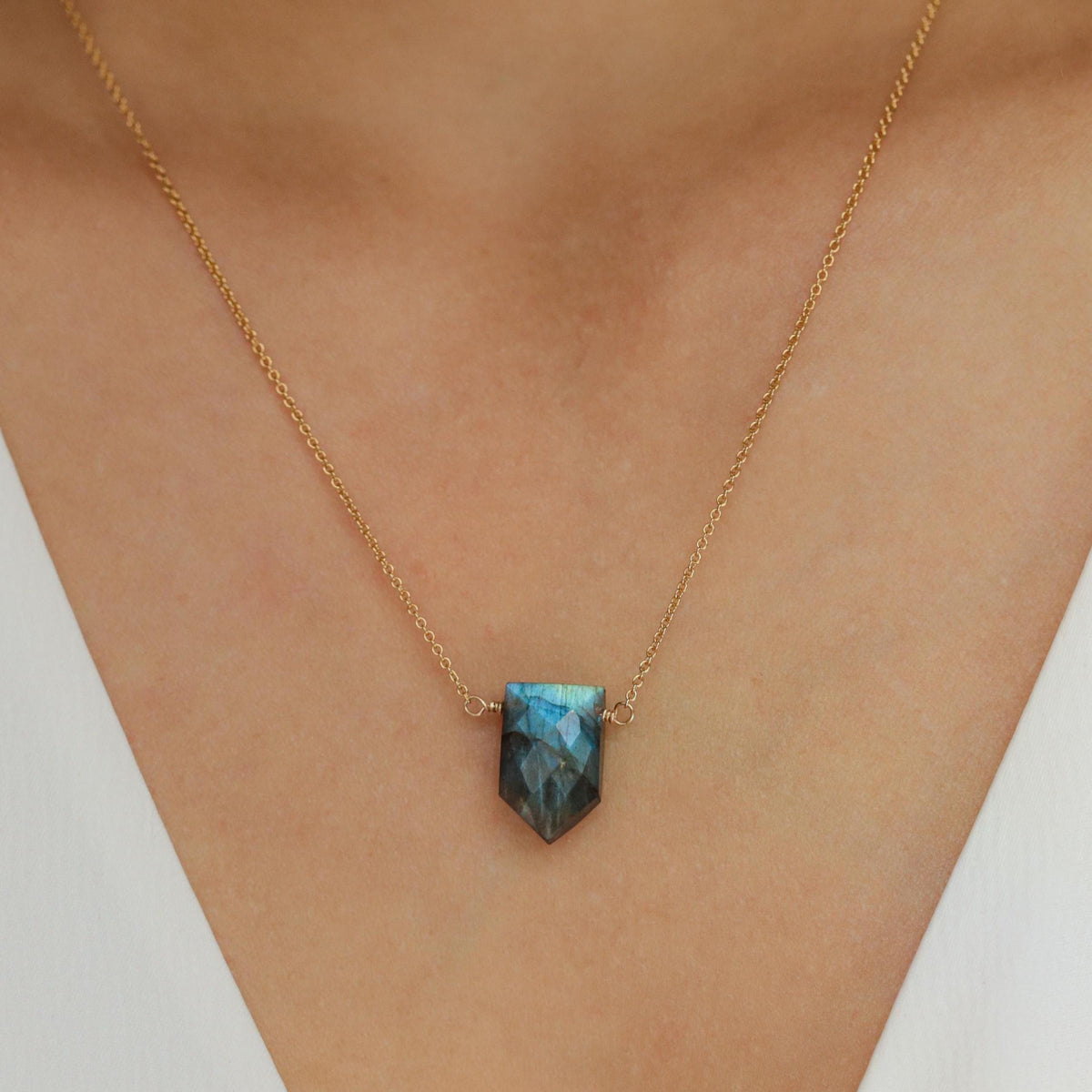 Labradorite Iridescent. power pendant Necklace