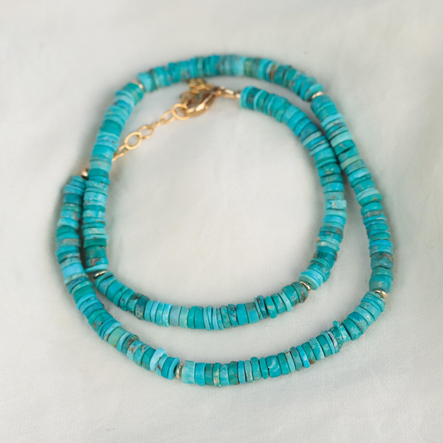 Effortless beauty turquoise beaded necklace