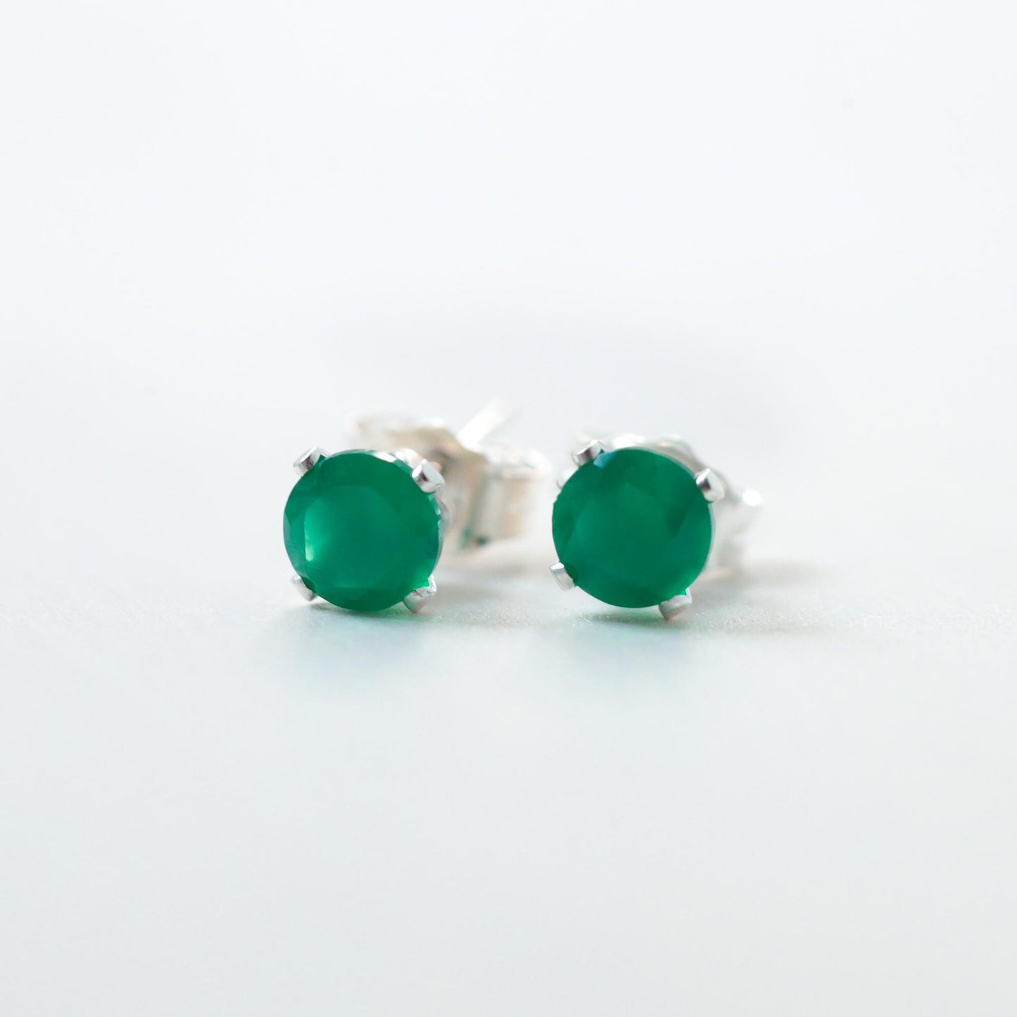 Green onyx stud earrings