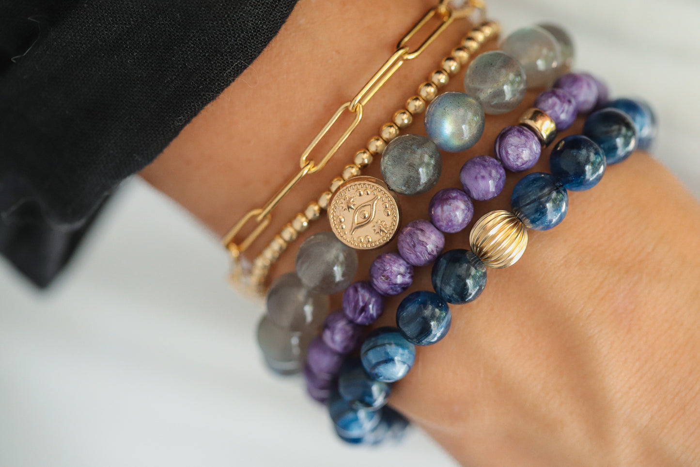 Blue Kyanite Bracelet 8mm