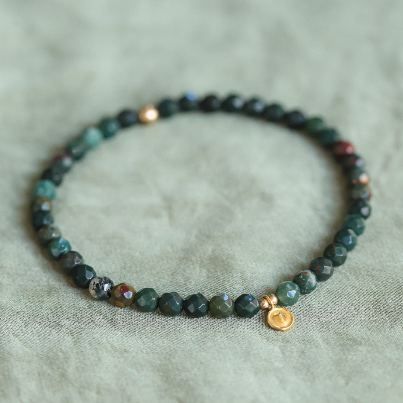 Faceted bloodstone with heart