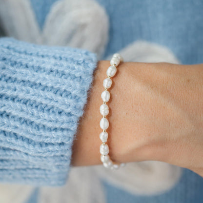 14K SOLID GOLD Pearl bracelet, 14K pearl, June birthstone jewelry Bridesmaid gift for her Pearl jewelry Wedding jewelry for brides June