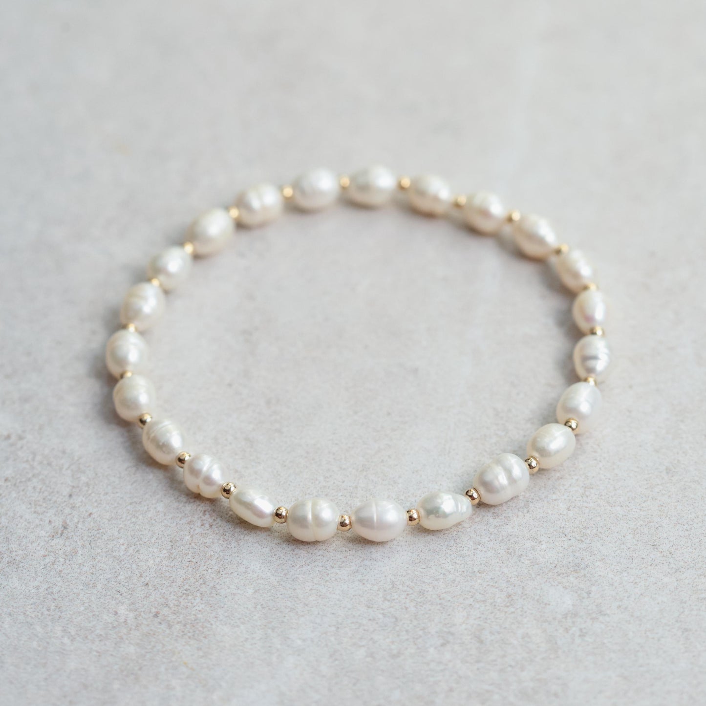 14K SOLID GOLD Pearl bracelet, 14K pearl, June birthstone jewelry Bridesmaid gift for her Pearl jewelry Wedding jewelry for brides June
