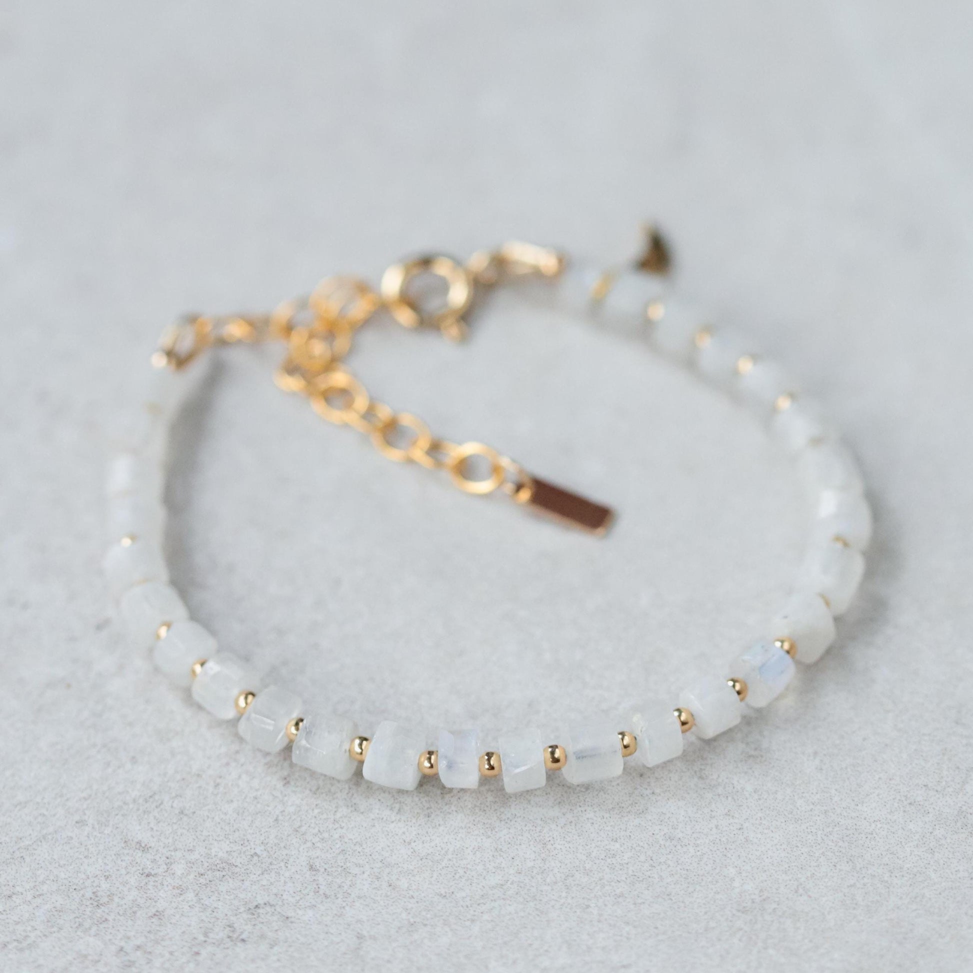 Rainbow moonstone | High flash moonstone | Dainty Moonstone Bracelet | Gold Moonstone bracelet | June birthstone | cube moonstone