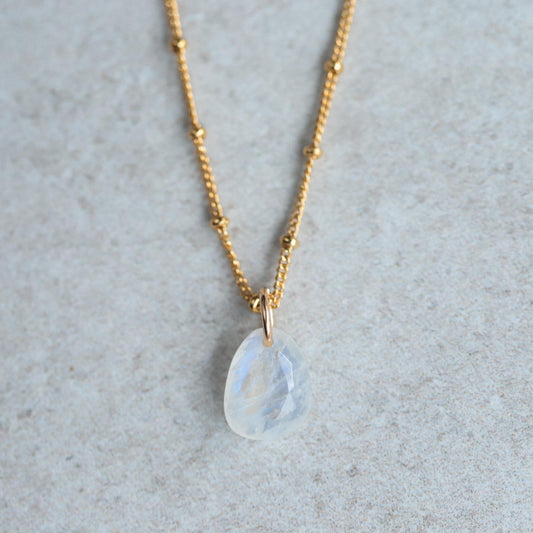 Rainbow moonstone pendant Necklace, Rainbow moonstone necklace, Genuine Rainbow moonstone Jewelry, flashy Rainbow moonstone necklace
