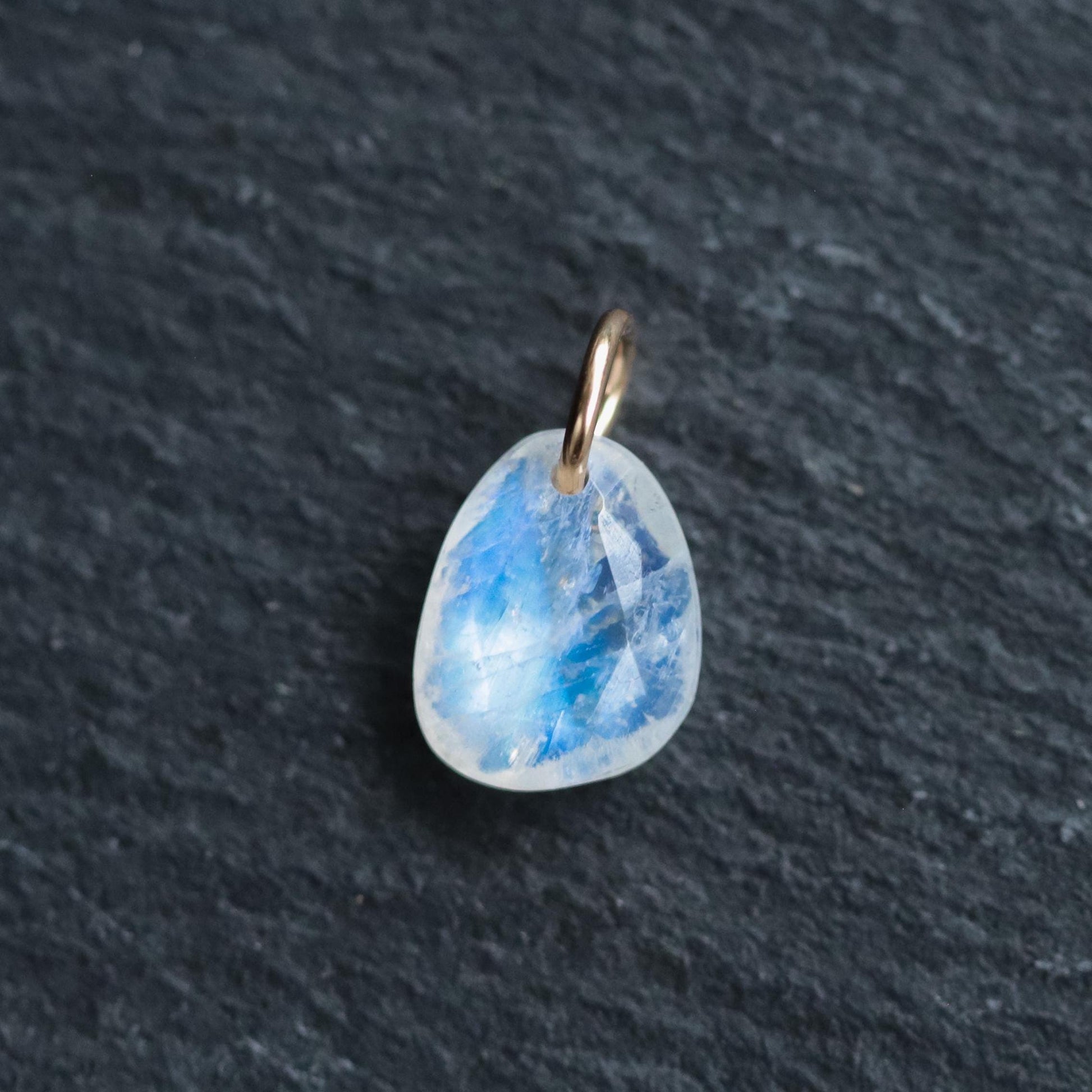 Rainbow moonstone pendant Necklace, Rainbow moonstone necklace, Genuine Rainbow moonstone Jewelry, flashy Rainbow moonstone necklace
