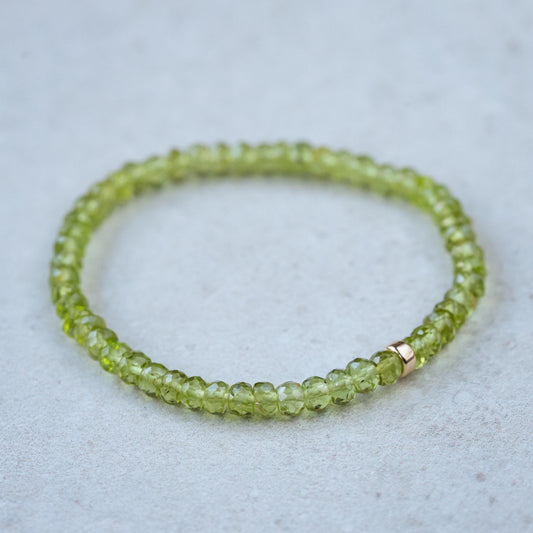 Peridot bracelet -14K