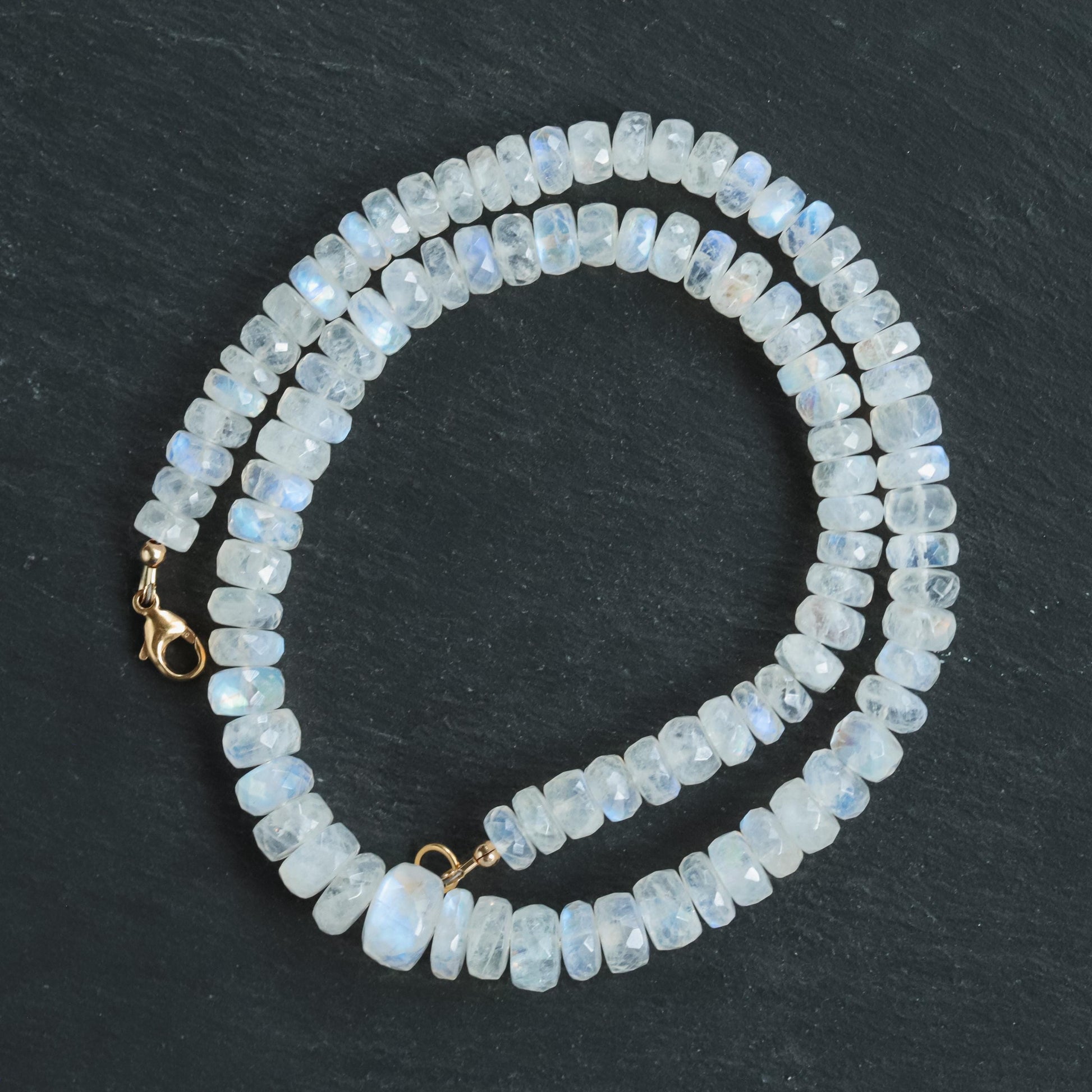 Moonstone Necklace 6-10mm - 14K
