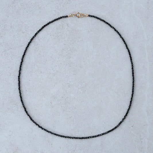 Black spinel choker