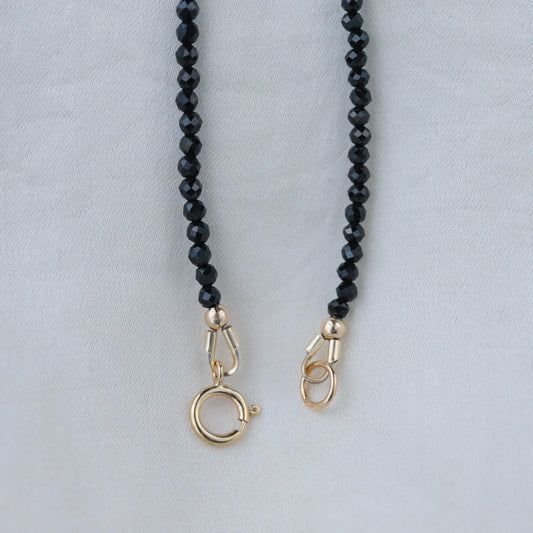 Black spinel choker