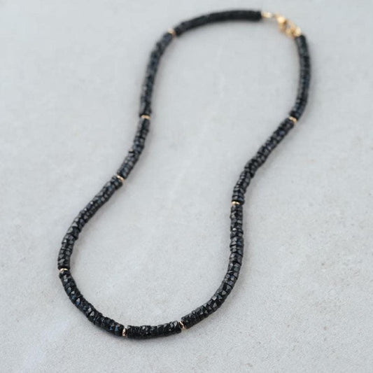 Grounding Black spinel necklace