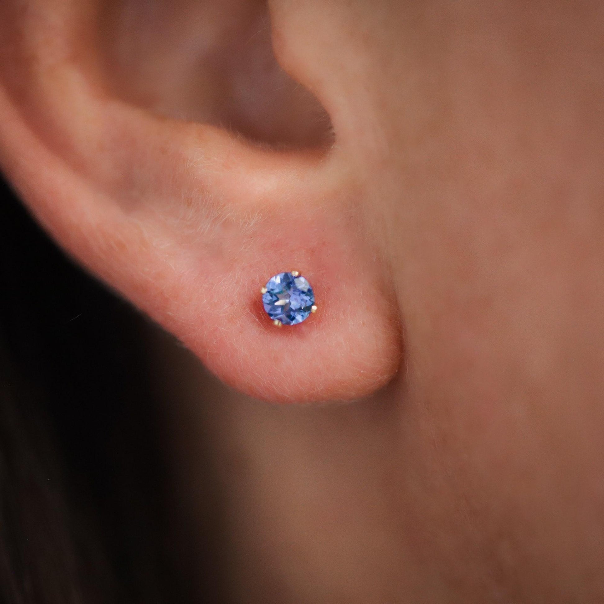 Tanzanite studs - 14K