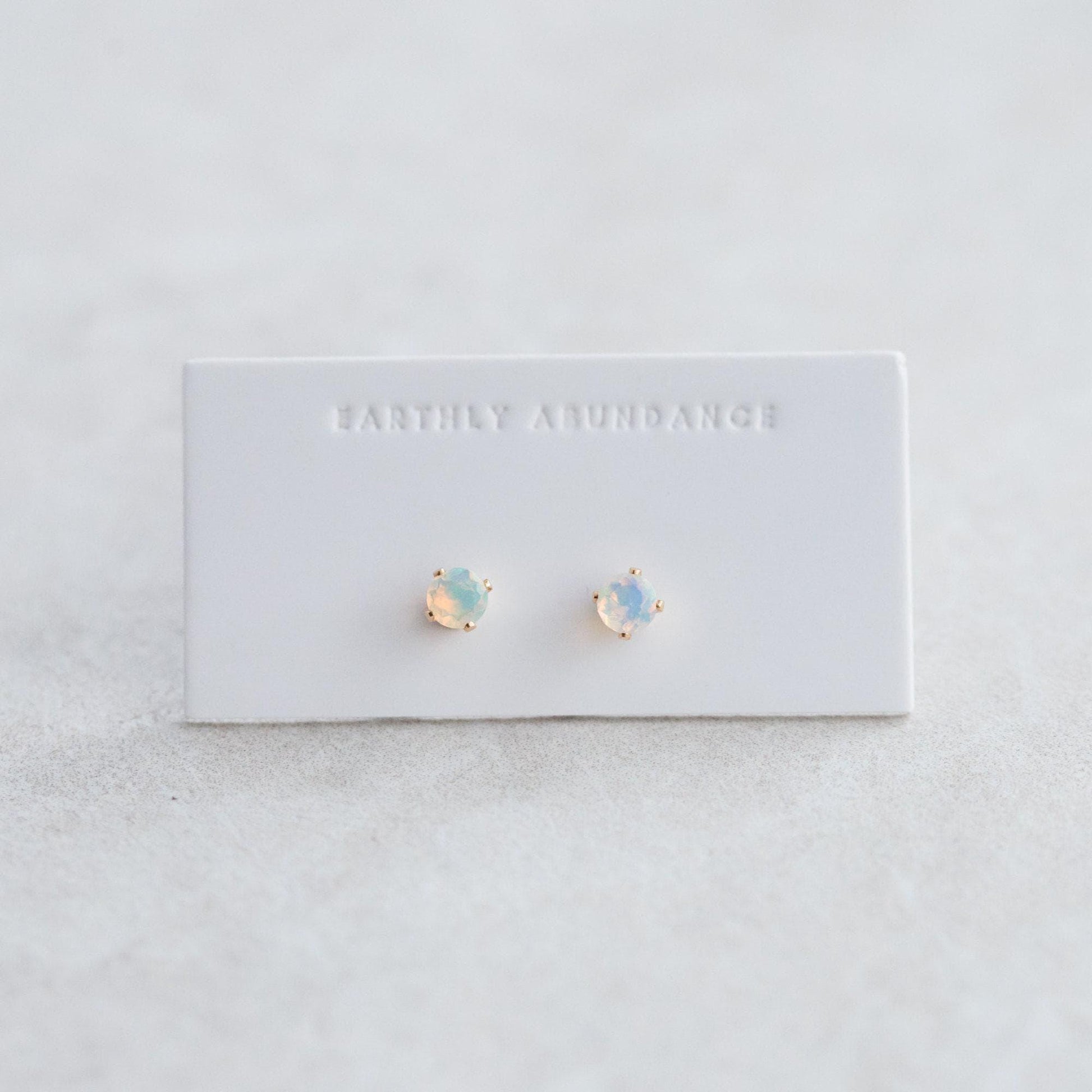Ethiopian Opal Stud earring - 14K