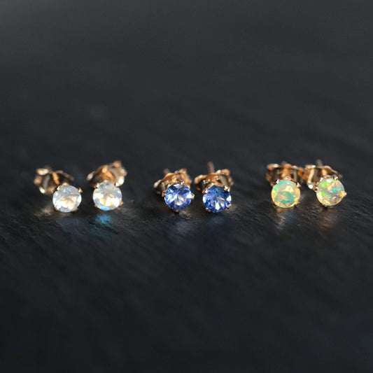 Rainbow moonstone studs - 14K