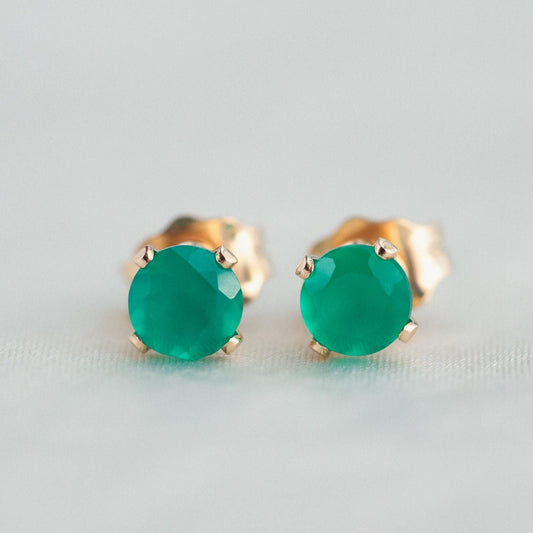 Green onyx stud earrings - 14K