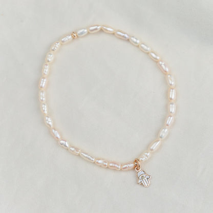 Feshwater pearl rondel with heart bead
