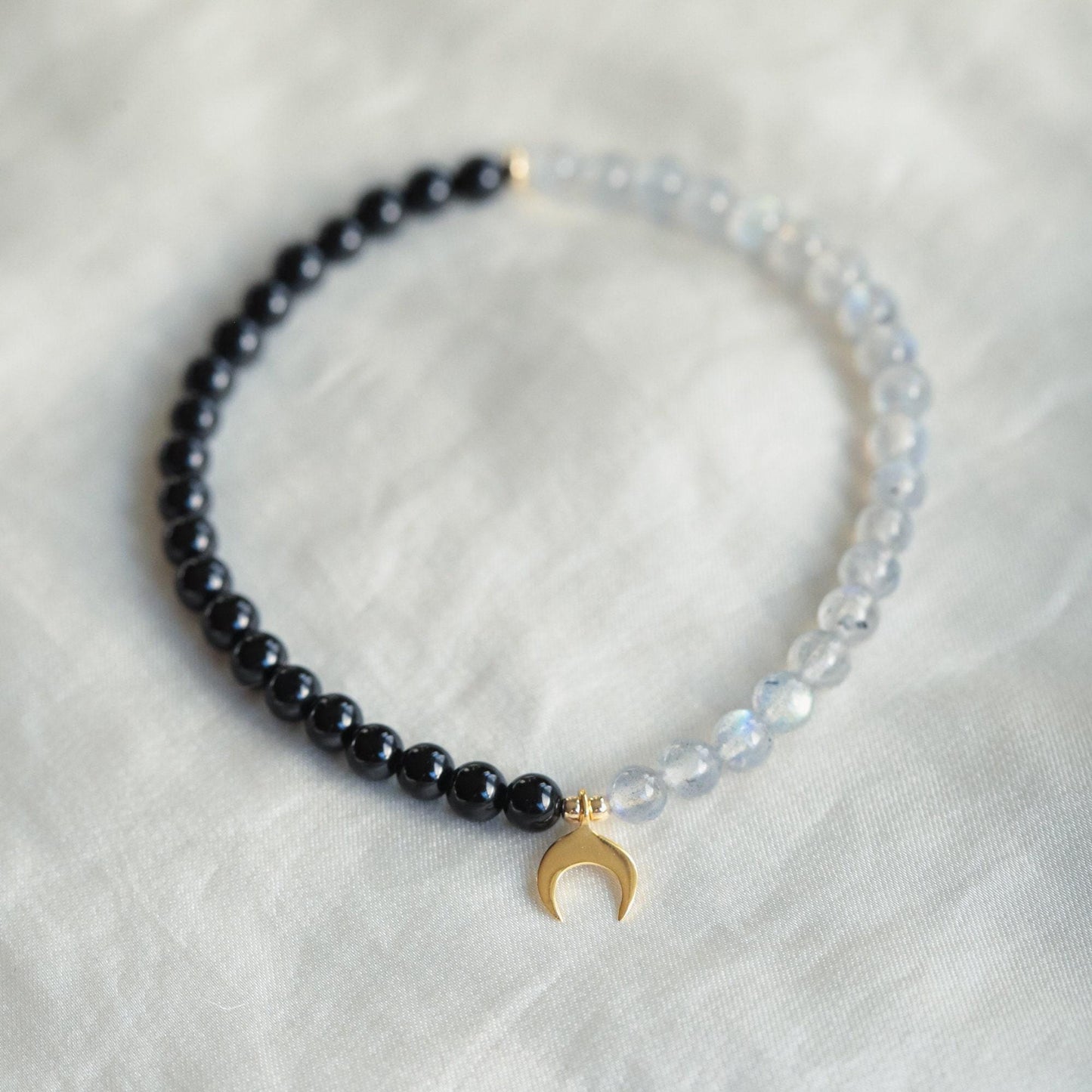Labradorite & Black Tourmaline Bracelet – Intuition, Protection & Lunar Energy