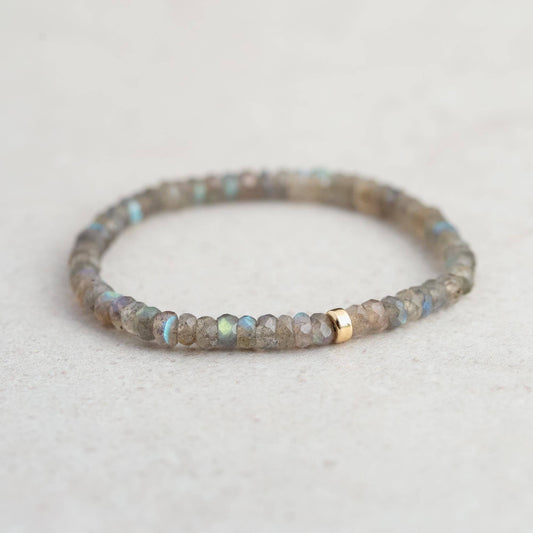 Flashy Labradorite Bracelet - 14K