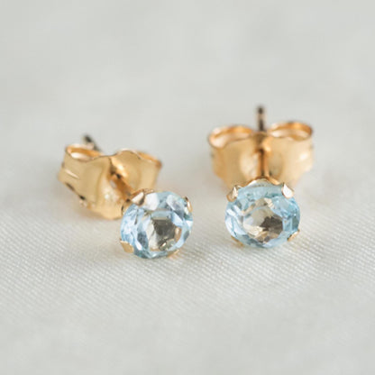 Blue topaz earring - 14K
