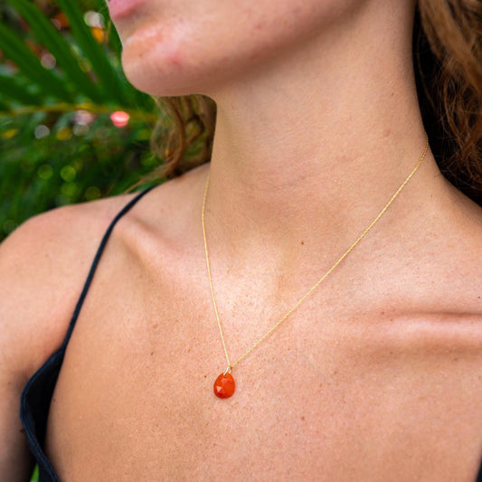 14K GOLD Carnelian Pendant Necklace – Natural Orange Healing Crystal, Gold Jewelry