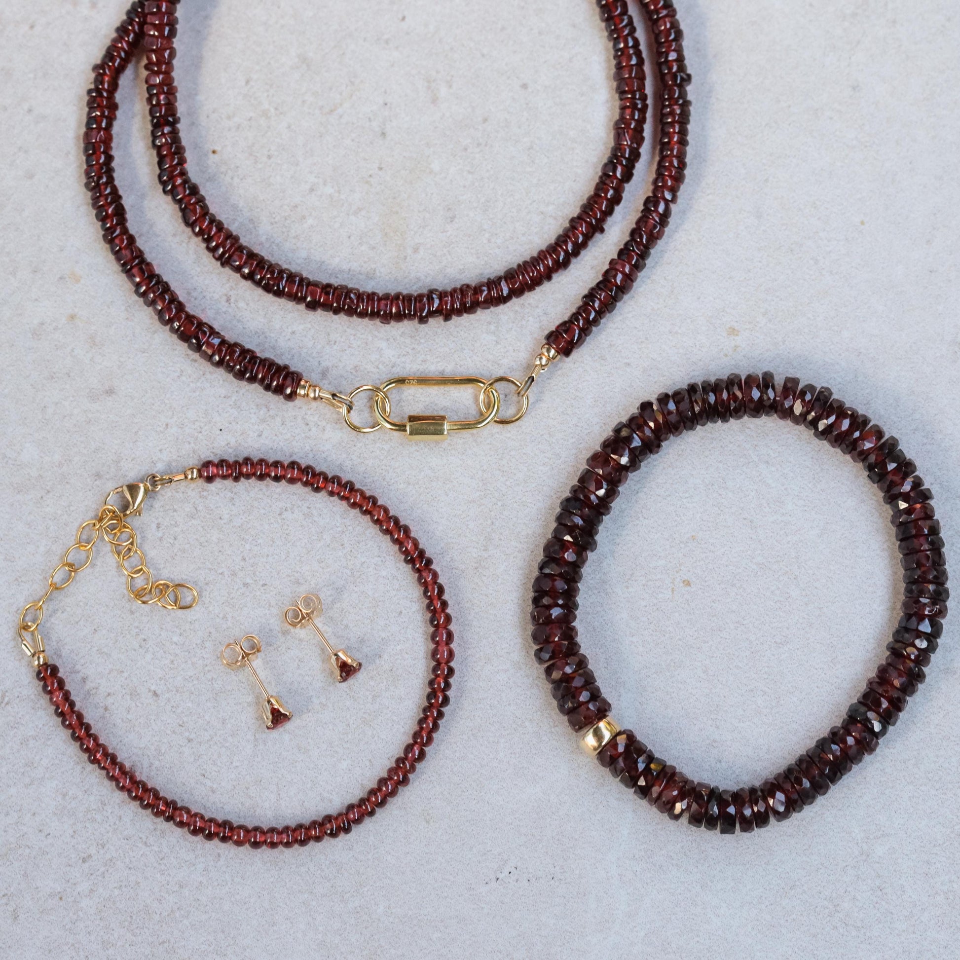 Garnet Bracelet smooth rondel