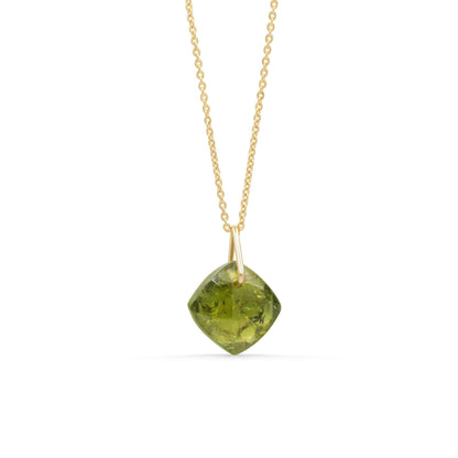 Green Garnet Pendant Necklace – Growth, Vitality & Natural Beauty