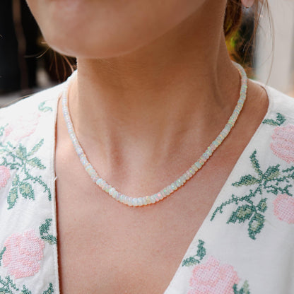 Smooth Ethiopian Opal Necklace – Gemmy Flash, Soft Fire