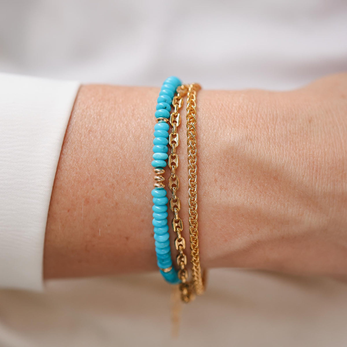 Santa Fe Sky Turquoise beaded bracelet