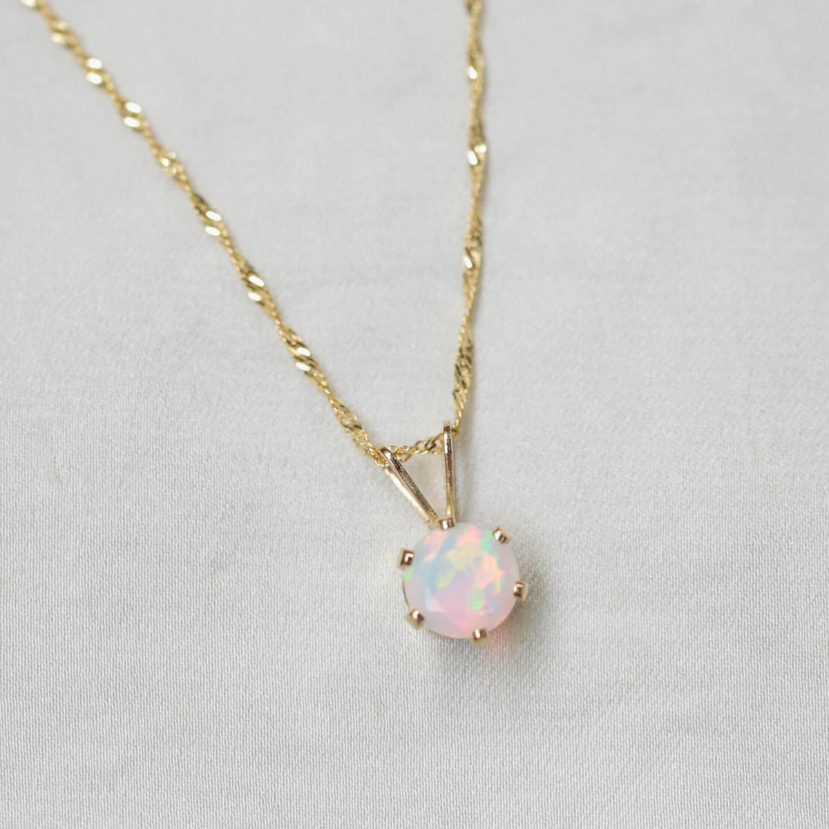 Ethiopian Opal Pendant Necklace – 14K