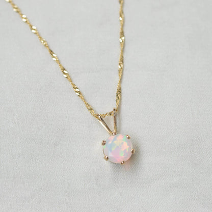 Ethiopian Opal Pendant Necklace – 14K