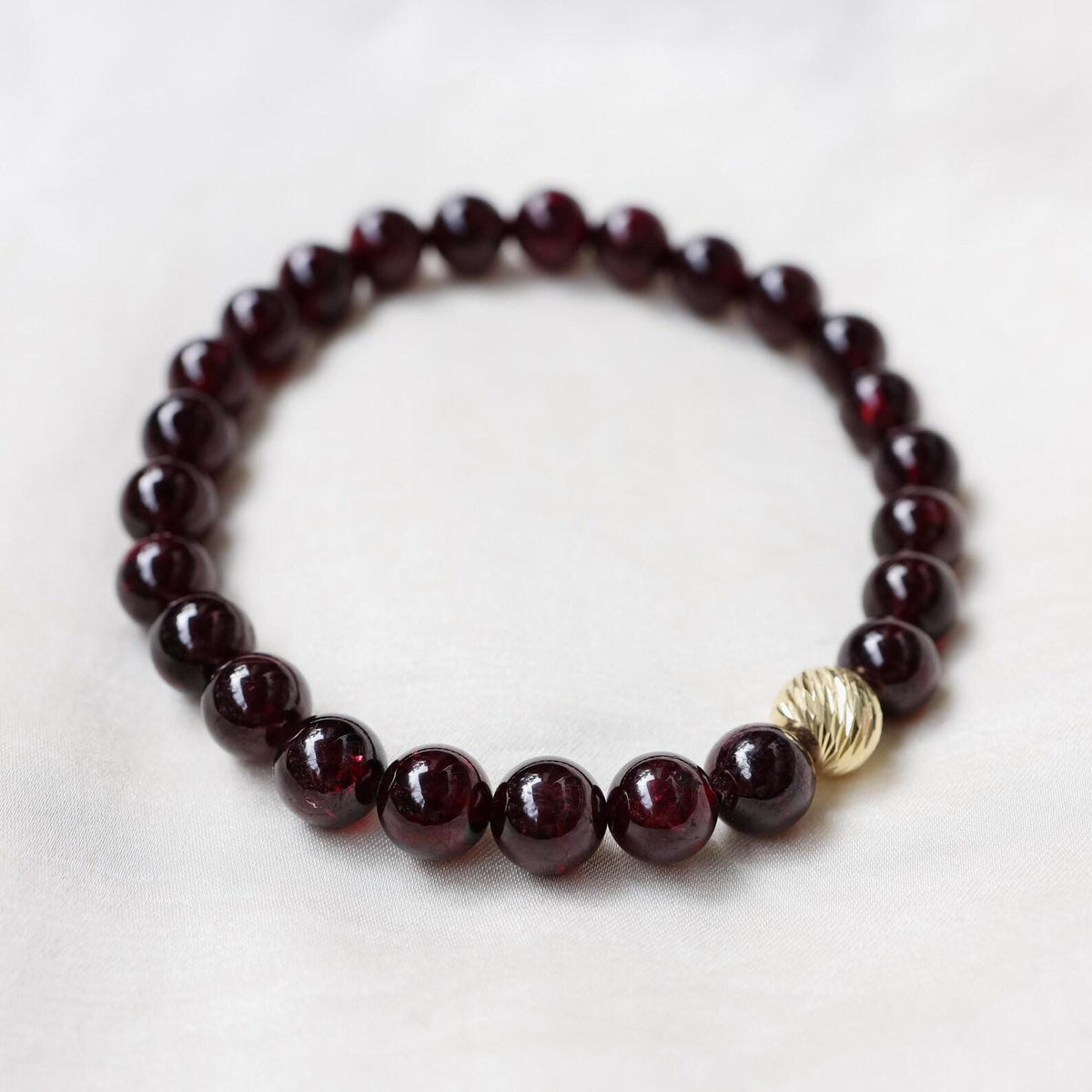 Garnet Bracelet 8mm - 14K